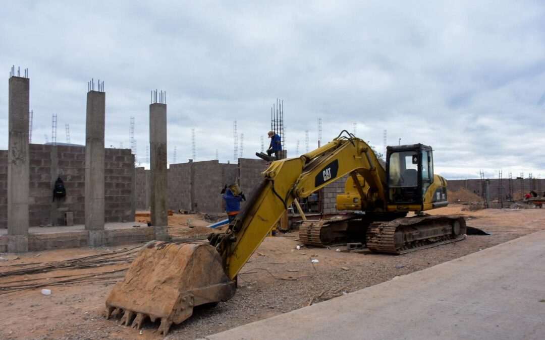 ¡DOS MAGNAS OBRAS ESTATALES FORTALECEN EL DESARROLLO SOCIAL EN SOLEDAD! 🚧🐕🚰