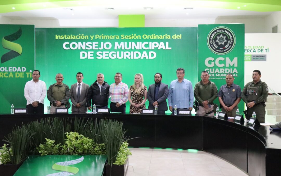 ESTADO INSTALA CONSEJO DE SEGURIDAD PÚBLICA DE SOLEDAD DE GRACIANO SÁNCHEZLos tres niveles de Gobierno conjuntan esfuerzos en favor de la paz y tranquilidad de las y los potosinos