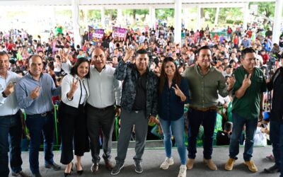 RICARDO GALLARDO CONTINÚA FESTEJOS DEL DÍA DE LA NIÑEZ EN EL ALTIPLANO• Con personajes animados, actividades lúdicas, juguetes y un ambiente de fiesta, el Gobernador del Estado convivió con la infancia del Altiplano potosino, reafirmando su compromiso de apoyo sin límites.