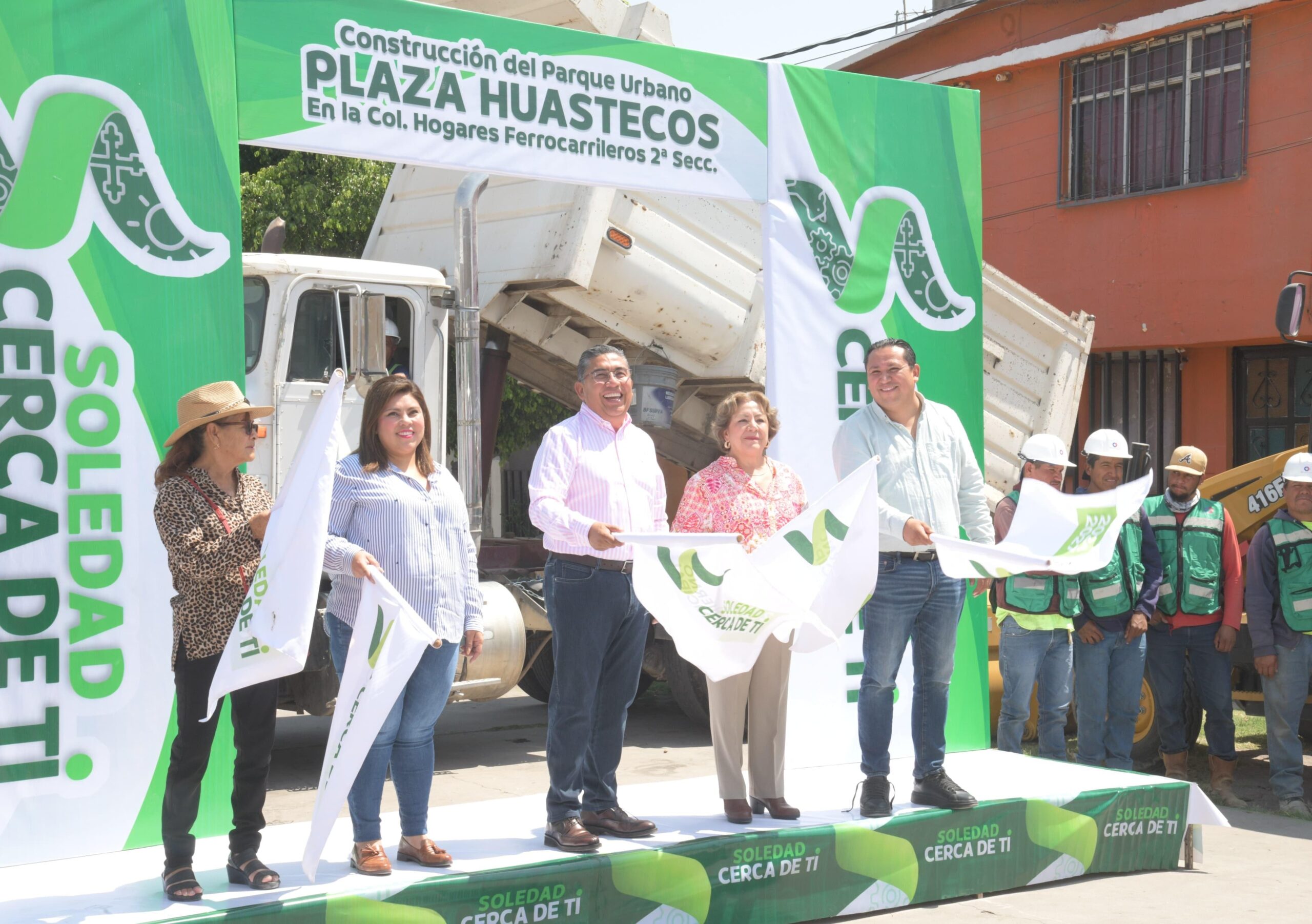 FUERTE IMPULSO A LA RECREACIÓN SOCIAL EN SOLEDAD: ALCALDE NAVARRO MUÑIZ ARRANCA CONSTRUCCIÓN DE NUEVO PARQUE URBANO