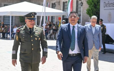 RICARDO GALLARDO ACUDE A EVENTO CONMEMORATIVO DE LA BATALLA DE PUEBLA• Durante el acto, destacó la relevancia de recordar la valentía y el espíritu patriótico que han sido fundamentales en la historia de México.